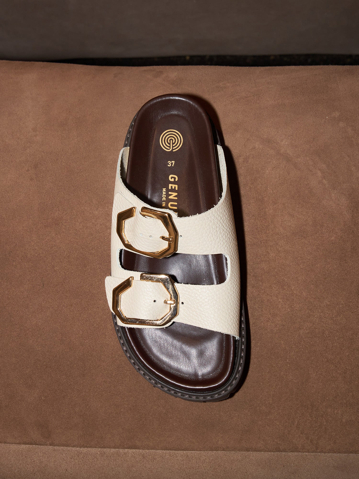 GALIA EMBOSSED LEATHER CHALK