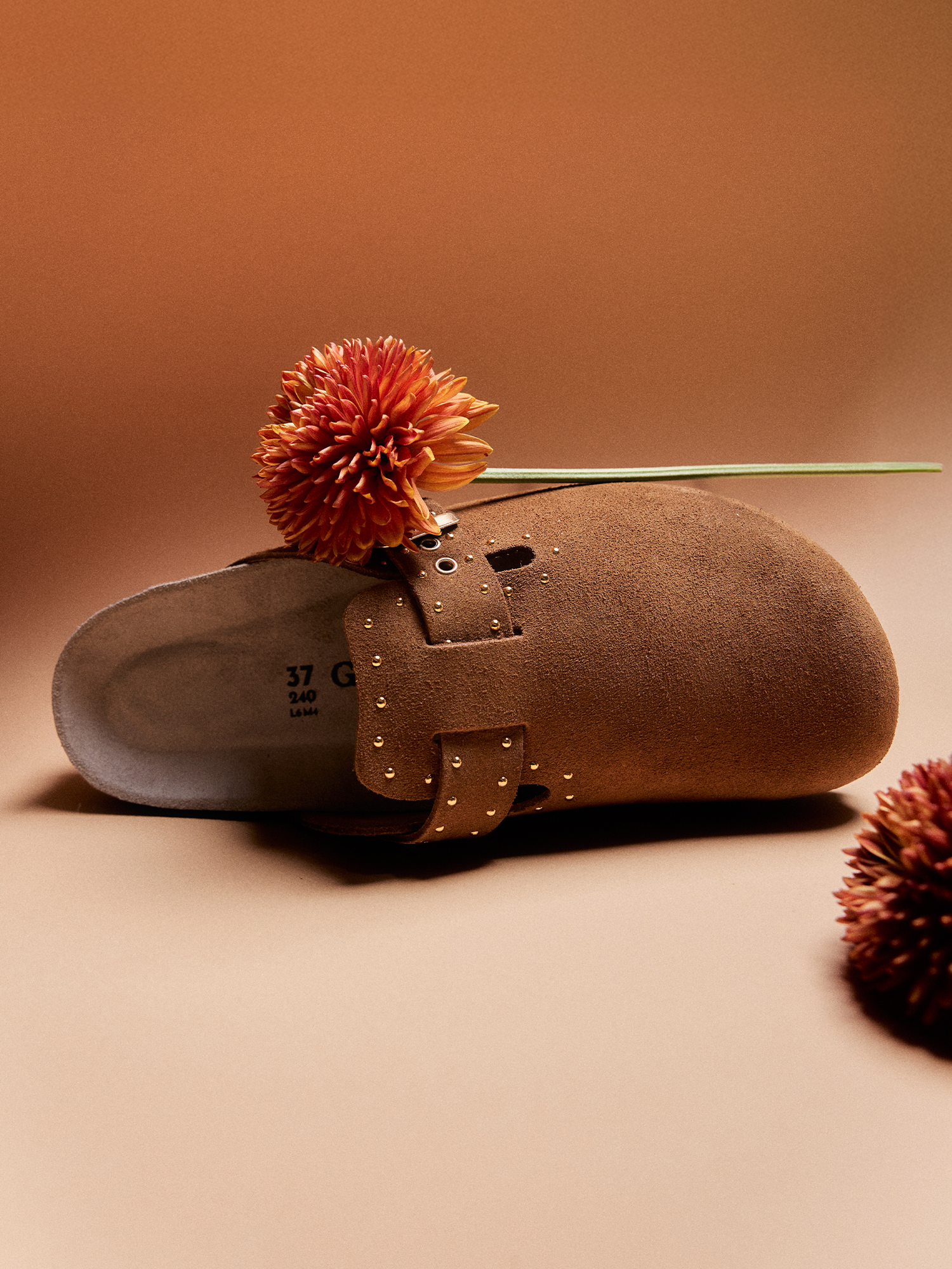 RIVA LEAD VELOUR MANDORLA