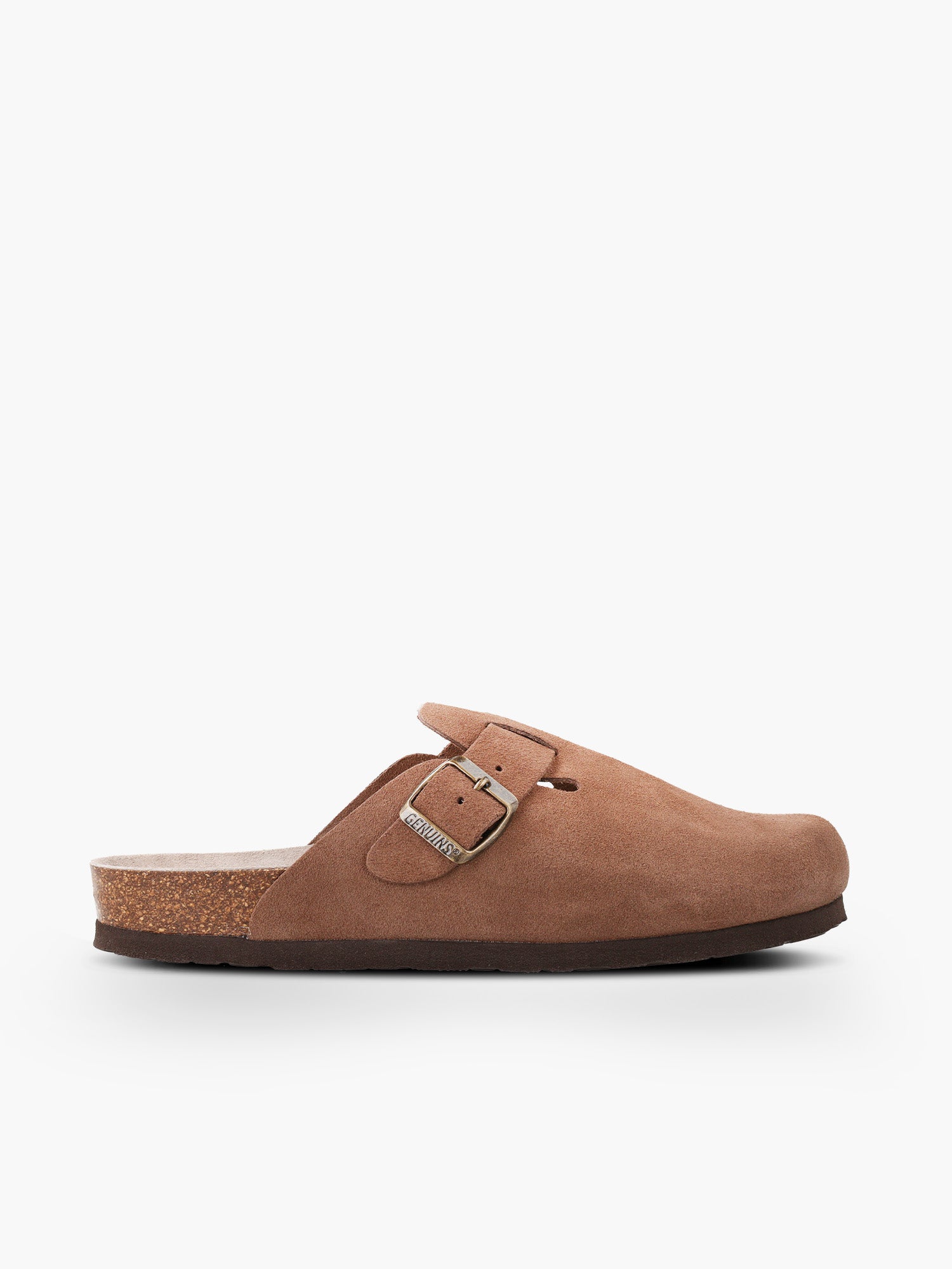 Zueco Genuins Riva  de piel serraje color marrón tierra con planta anatómica de caucho corcho y hebilla ajustable metálica para hombre en vista lateral  